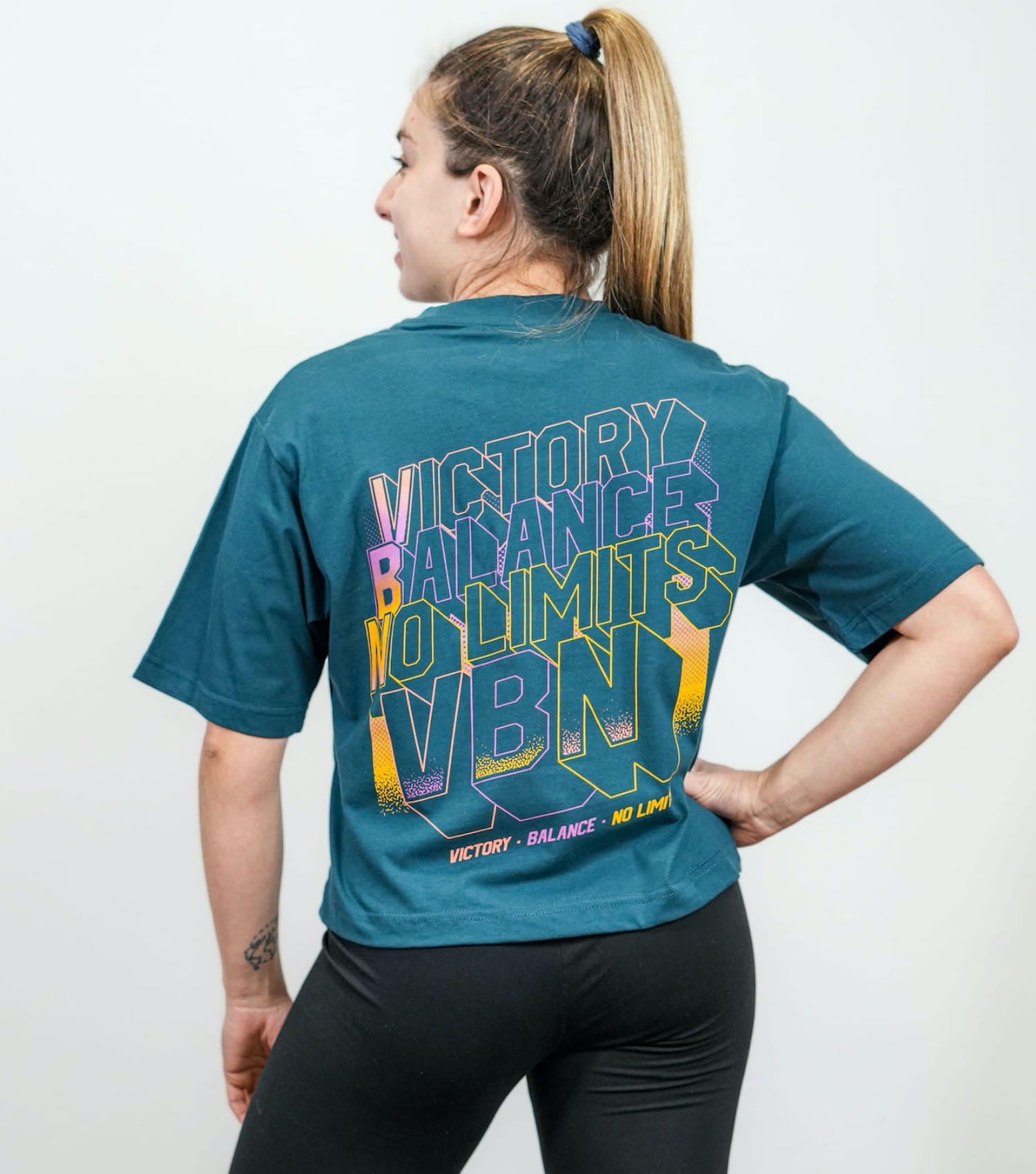 Camiseta corta oversize Victory