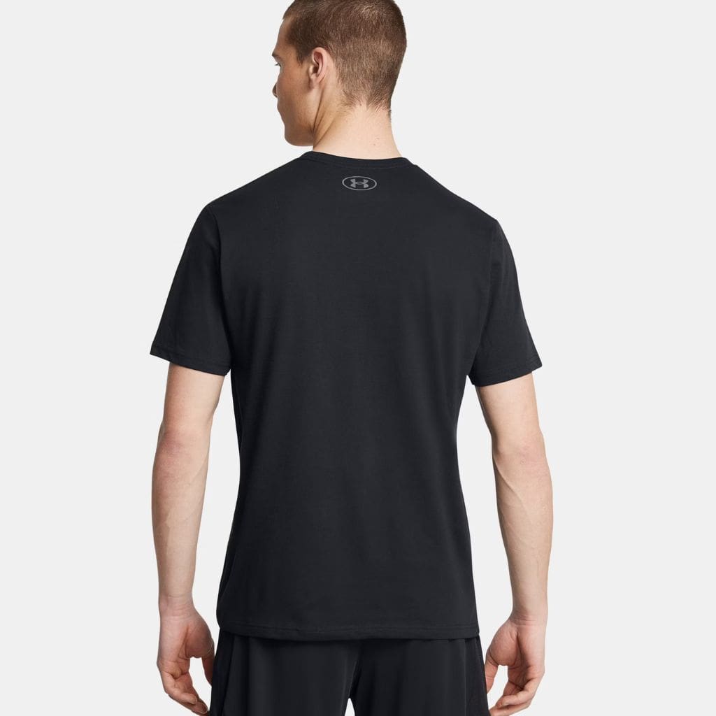 Camiseta Under Armour Boxed
