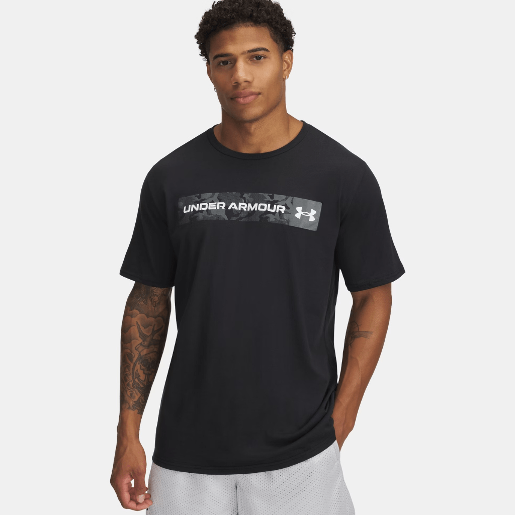 Camiseta Under Armour Camo Chest Stripe